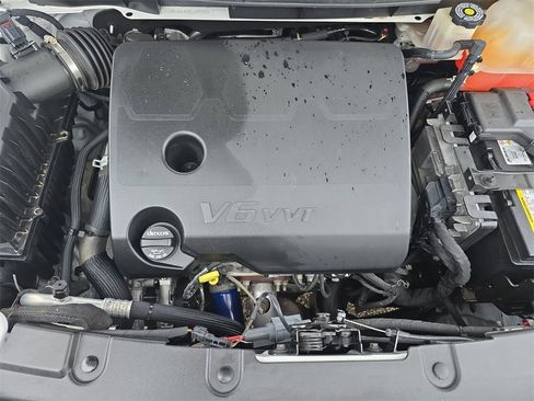 Certified 2022 Chevrolet Traverse LT image 31