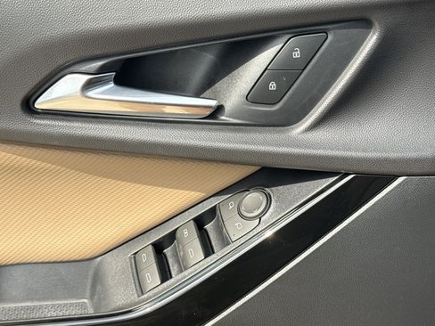 New 2027 Chevrolet Equinox ACTIV FWD image 16