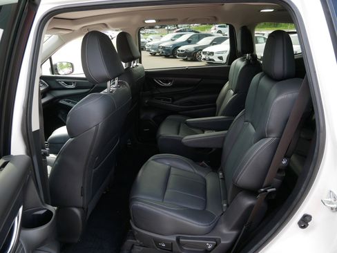 Used 2023 Subaru Ascent Limited w/ Technology Package AWD/4WD image 11
