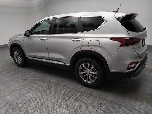 Used 2019 Hyundai Santa Fe SE image 3