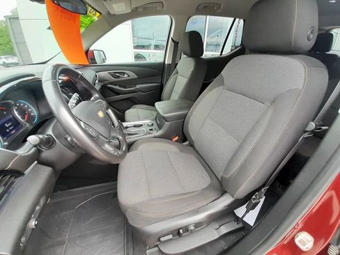 Used 2020 Chevrolet Traverse LT w/ LPO, Floor Liner Package AWD/4WD image 33