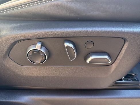 Used 2024 GMC Sierra 1500 AT4X image 36