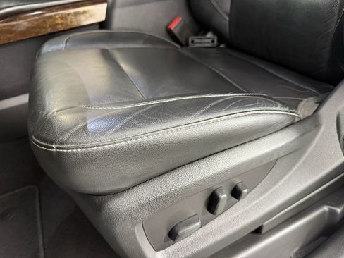 Used 2020 Chevrolet Tahoe LT image 23