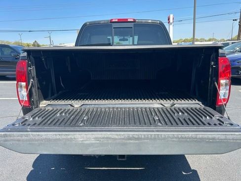 Used 2017 Nissan Frontier SV AWD/4WD image 10