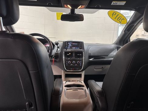 Used 2019 Dodge Grand Caravan SXT FWD image 31