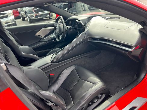 Used 2025 Chevrolet Corvette Stingray Premium Cpe w/ 3LT image 14