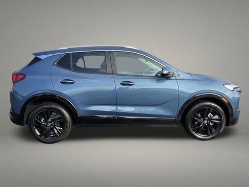 Used 2024 Buick Encore GX Sport Touring image 6