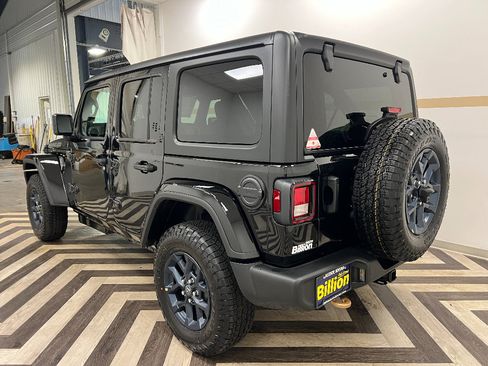 New 2026 Jeep Wrangler Unlimited Sport AWD/4WD image 13