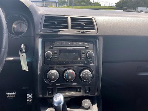 Used 2010 Dodge Challenger R/T RWD image 25