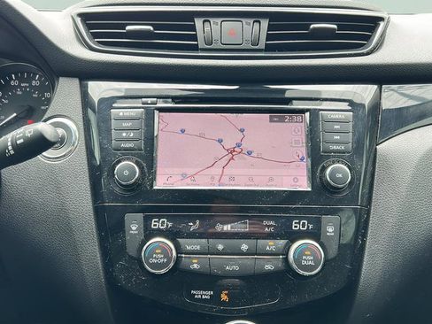 Used 2019 Nissan Rogue Sport SV w/ Technology Package FWD image 21