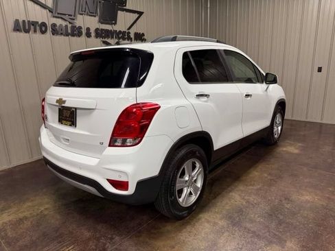 Used 2019 Chevrolet Trax LT w/ Driver Confidence Package FWD image 8