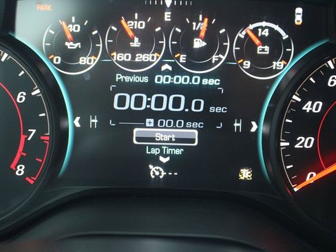 Used 2017 Chevrolet Camaro LT RWD image 23