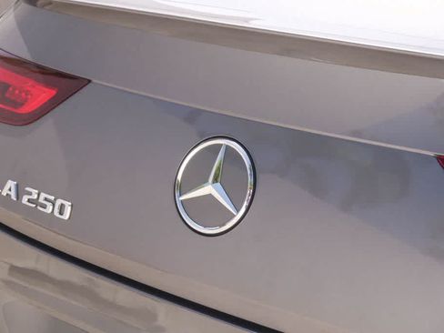Used 2023 Mercedes-Benz CLA 250 image 11