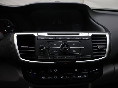 Used 2016 Honda Accord LX image 21