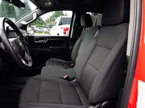 Used 2024 Chevrolet Silverado 1500 LT w/ Protection Package image 19