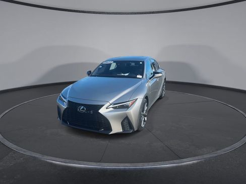 Used 2023 Lexus IS 350 F Sport w/ Memory Package RWD image 4