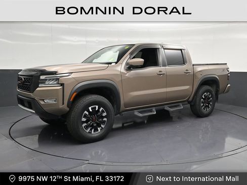 Used 2022 Nissan Frontier Pro-X RWD image 1