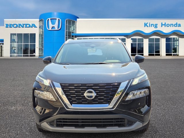 Used 2023 Nissan Rogue SV w/ SV Premium B Package AWD/4WD image 2