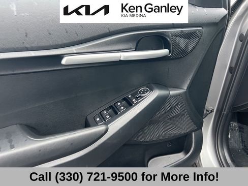 Certified 2023 Kia Seltos LX image 27