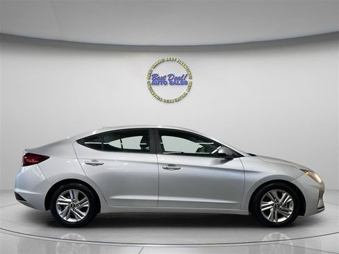 Used 2019 Hyundai Elantra Value Edition w/ Cargo Package FWD image 6