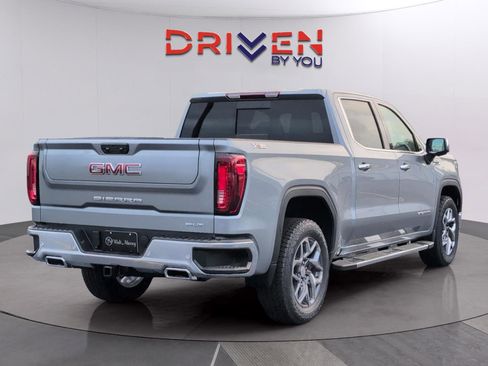 New 2026 GMC Sierra 1500 SLT w/ SLT Premium Plus Package AWD/4WD image 5