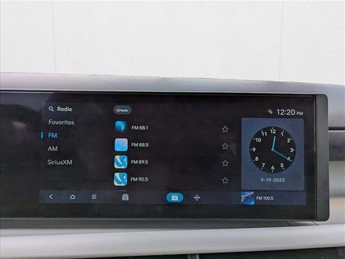 New 2026 Hyundai Tucson SEL image 16