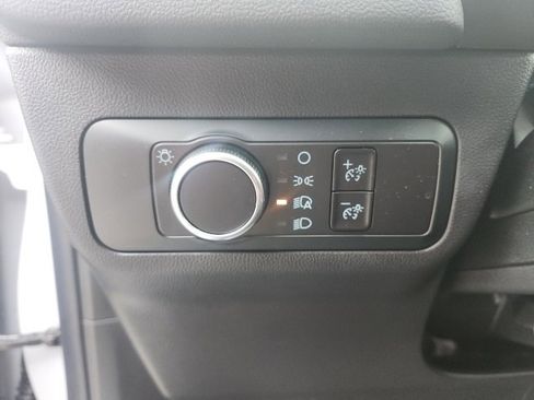 Used 2025 Ford Escape Active w/ Cold Weather Package image 18