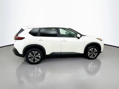 Used 2023 Nissan Rogue SV image 8