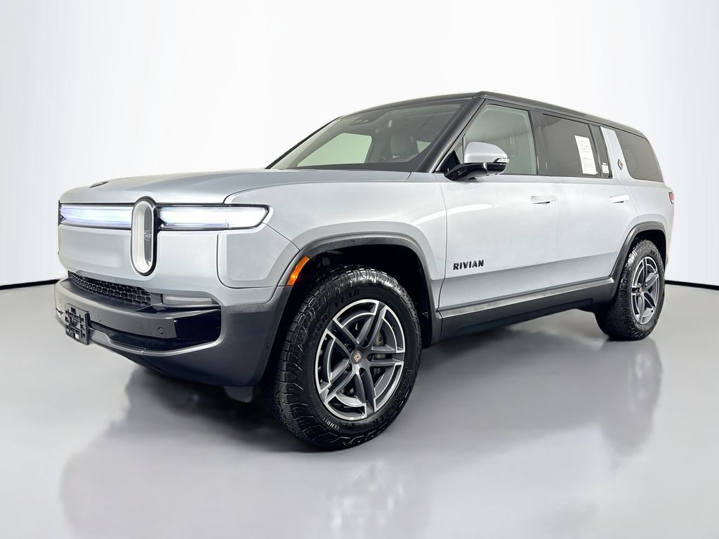 Used 2025 Rivian R1S Adventure Dual AWD/4WD image 44