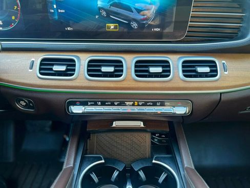 Used 2021 Mercedes-Benz GLE 350 4MATIC image 29