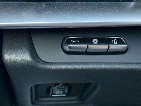 New 2026 Chevrolet Corvette E-Ray w/ ZER Performance Package AWD/4WD image 18