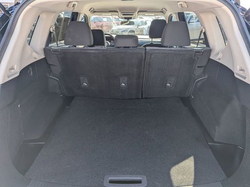 Used 2021 Nissan Rogue SV image 11