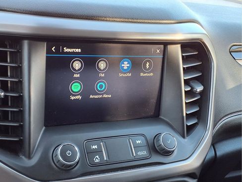 Used 2023 GMC Acadia AT4 w/ Technology Package image 31