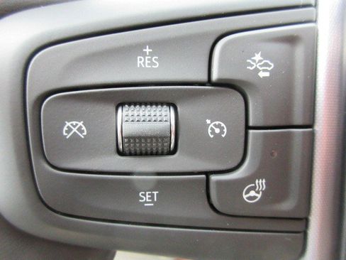 New 2025 GMC Sierra 1500 SLT image 22