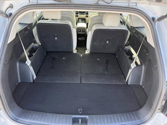 Used 2023 Kia Sorento EX w/ Panoramic Sunroof Package FWD image 7