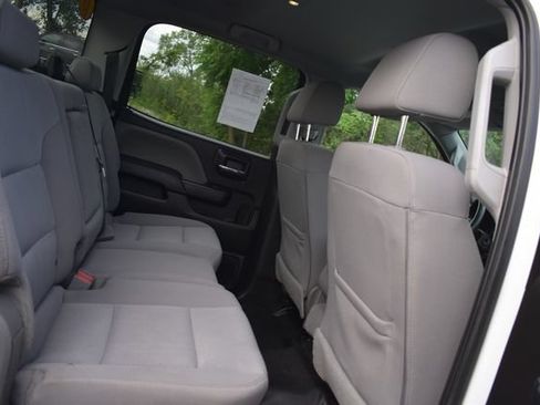 Used 2018 Chevrolet Silverado 3500 W/T w/ WT Convenience Package AWD/4WD image 15