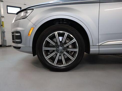 Used 2019 Audi Q7 2.0T Premium Plus w/ Premium Plus Package AWD/4WD image 36