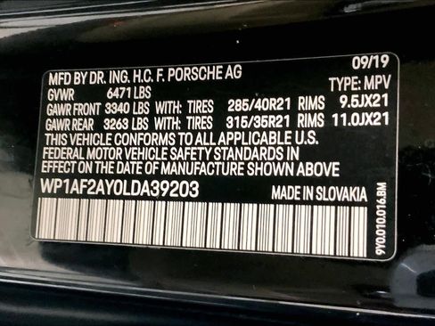 Used 2020 Porsche Cayenne Turbo image 36