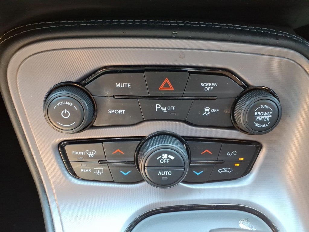 Used 2023 Dodge Challenger SXT w/ Plus Package RWD image 26