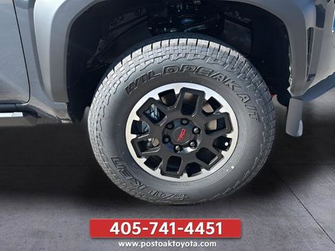 New 2026 Toyota Tacoma TRD Off-Road AWD/4WD image 9