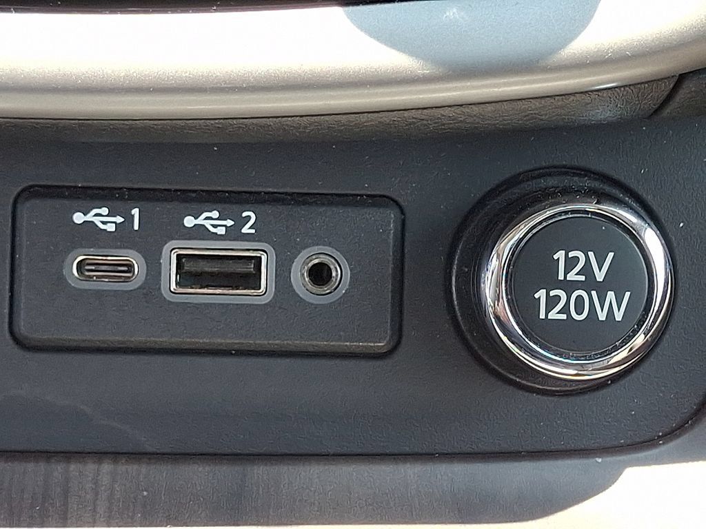Certified 2022 Nissan Murano Platinum w/ Cargo Package AWD/4WD image 27