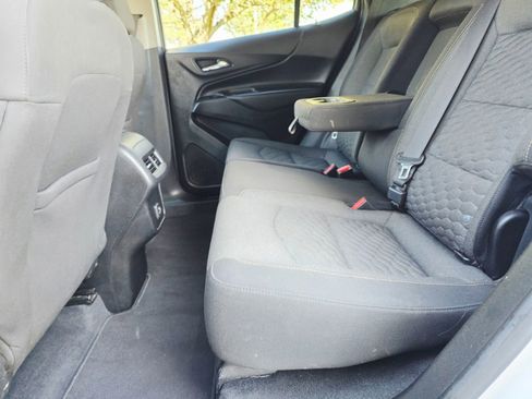 Used 2020 Chevrolet Equinox LT AWD/4WD image 37