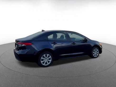 Used 2025 Toyota Corolla LE image 16