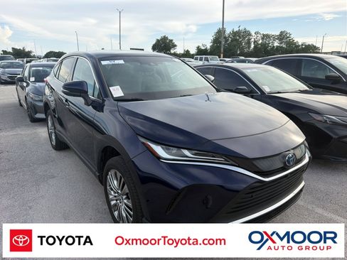 Used 2024 Toyota Venza Limited AWD/4WD image 1