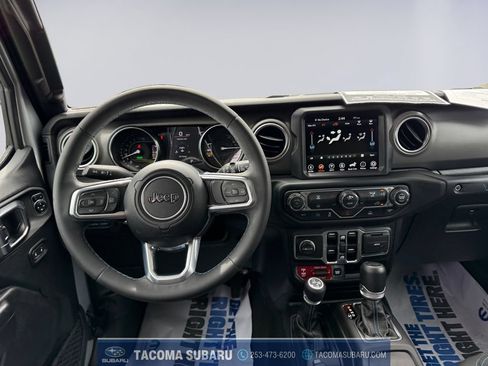 Used 2023 Jeep Wrangler Unlimited Rubicon 4xe AWD/4WD image 12