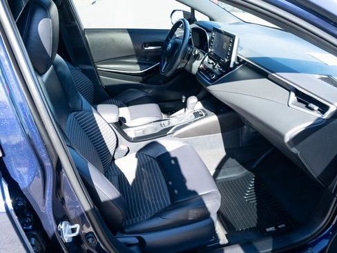 Used 2020 Toyota Corolla XSE image 36