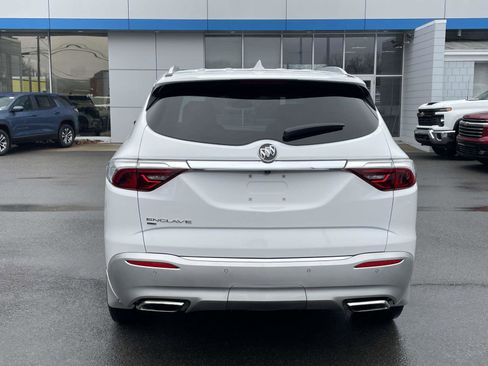 Certified 2023 Buick Enclave Essence w/ Experience Buick Package AWD/4WD image 4