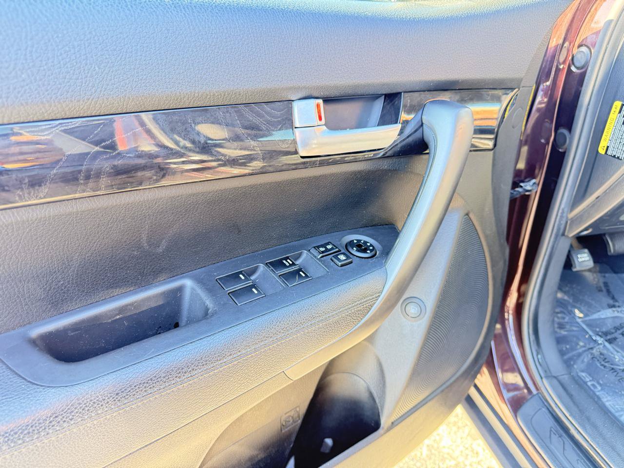 Used 2014 Kia Sorento LX FWD image 9