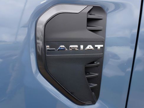 Used 2024 Ford Ranger Lariat w/ FX4 Off-Road Package AWD/4WD image 33