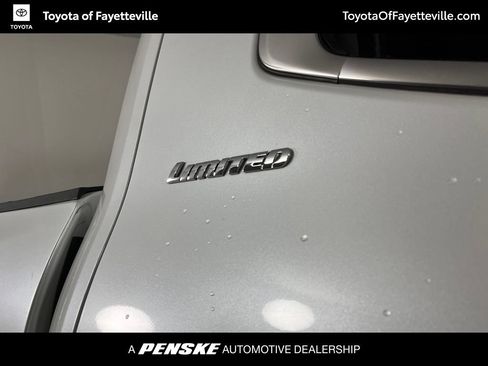 Used 2023 Toyota Tundra Limited AWD/4WD image 10